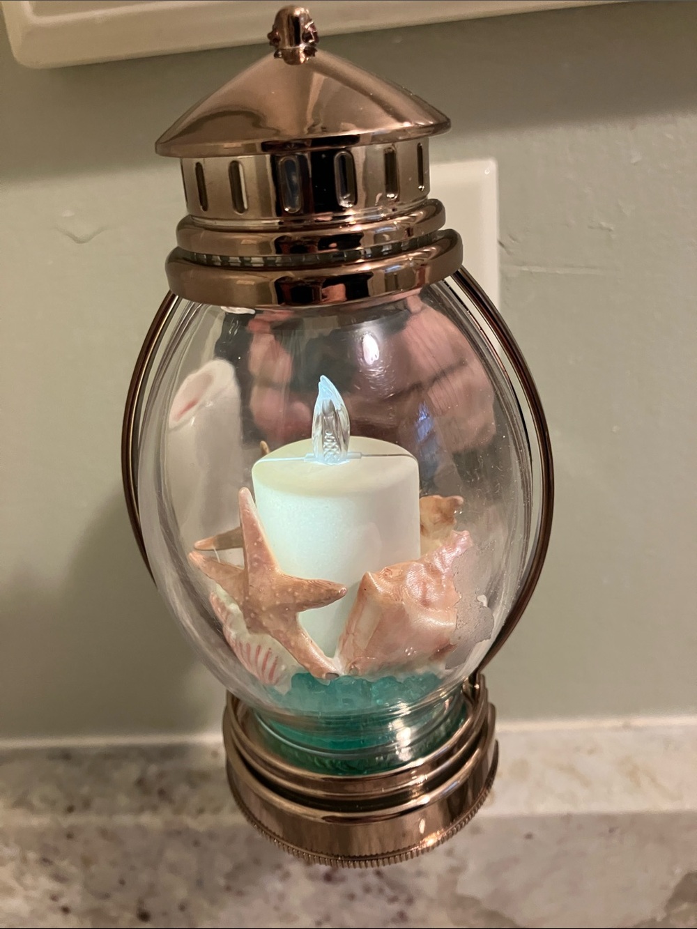 Bath & Body Works Beach Lantern Coral Starfish Nightlight Wallflower lights up